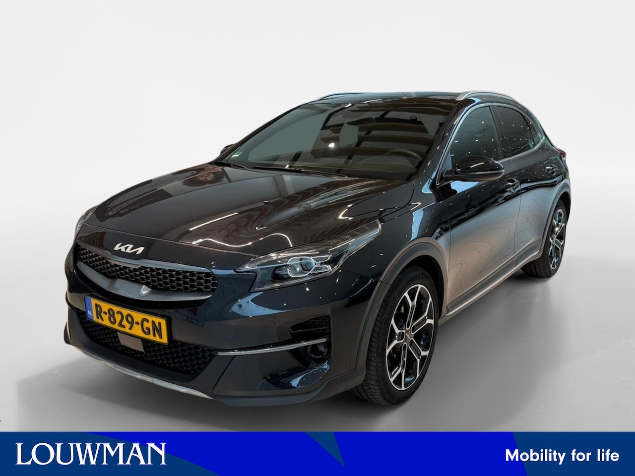 Kia XCeed - 1.6 T-GDi Black Edition | trekhaak| Navi | Pano schuifdak | stoel/stuurverwarming| Multime - AutoWereld.nl