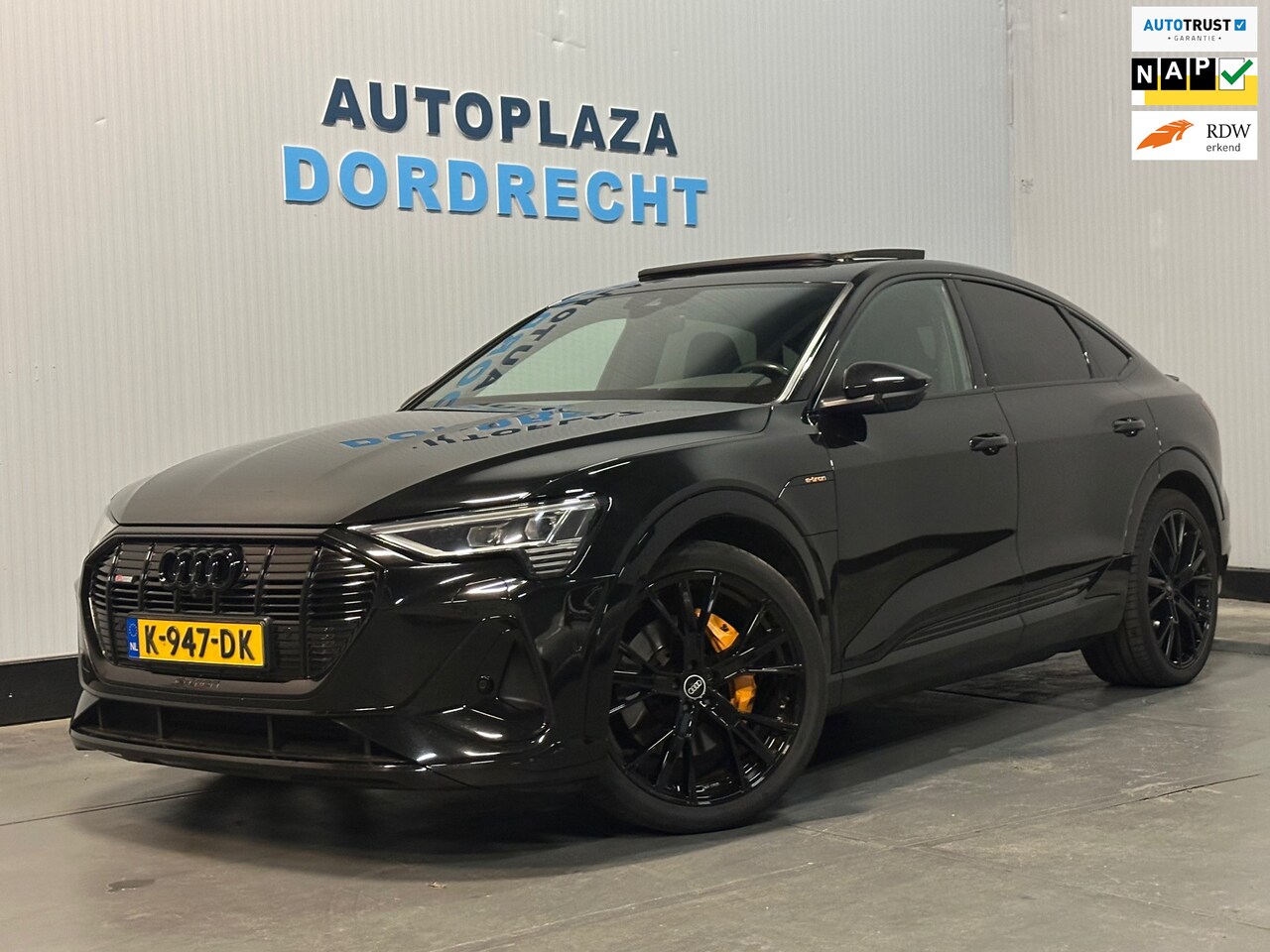 Audi e-tron Sportback - 55 quattro S edition 95 kWh B&O / 360 cam / Pano / Luxe bekl. - AutoWereld.nl