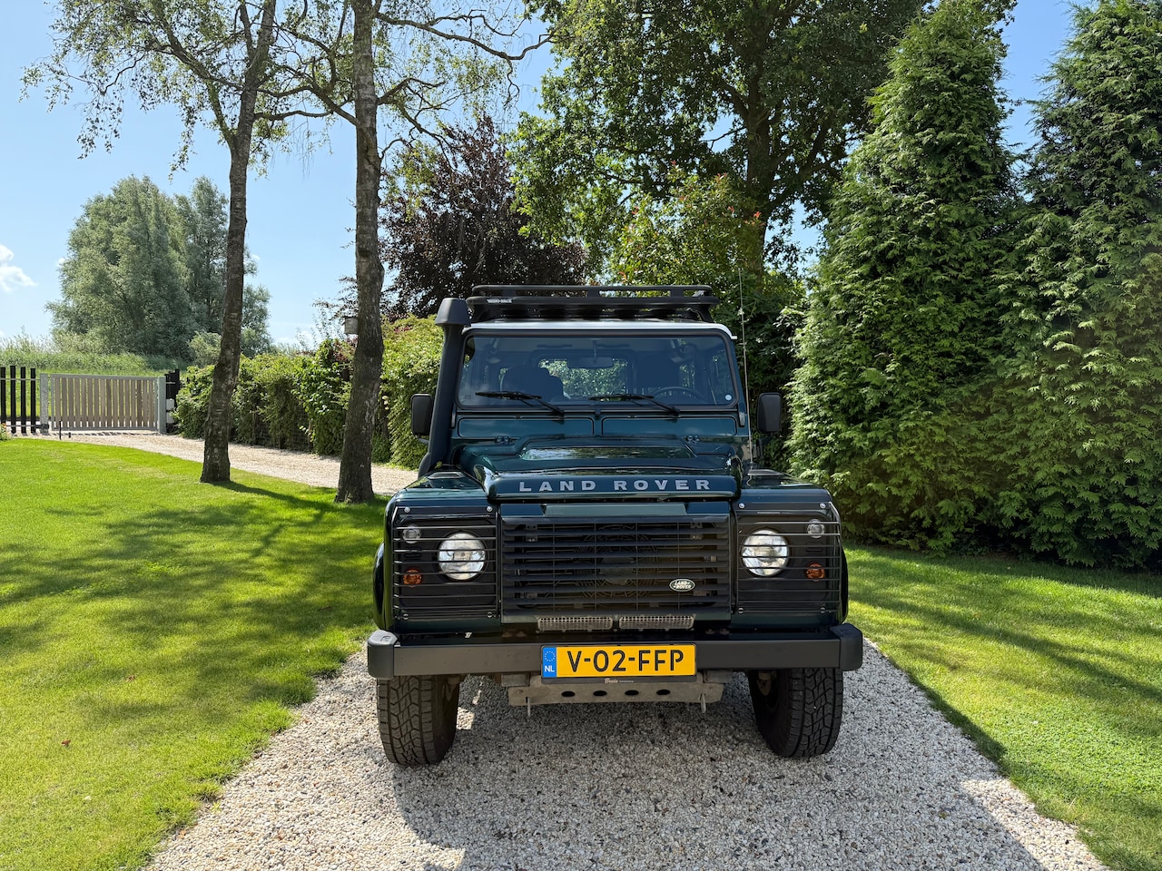 Land Rover Defender - 2.2 D SW 90" SE 4 persoons euro 5