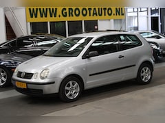 Volkswagen Polo - 1.2-12V Airco, Stuurbekrachtiging, Lichtmetalen velgen