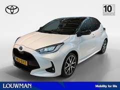 Toyota Yaris - 1.5 Hybrid Executive Limited | Leder | Navigatie | Multimedia | Stoelverwarming |
