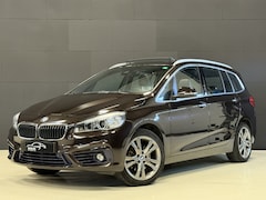 BMW 2-serie Gran Tourer - 218i Sport 7 zits | Panoramadak | Navi | PDC V+A