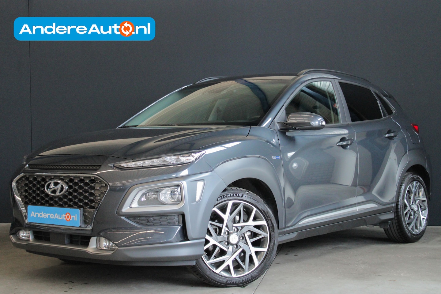 Hyundai Kona - 1.6 GDI HEV Premium |dealer onderhouden|vol leder|keyless|HUD| - AutoWereld.nl