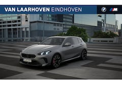 BMW 1-serie - 123 xDrive High Executive M Sport Automaat / Panoramadak / Trekhaak / Adaptieve LED / M Ad