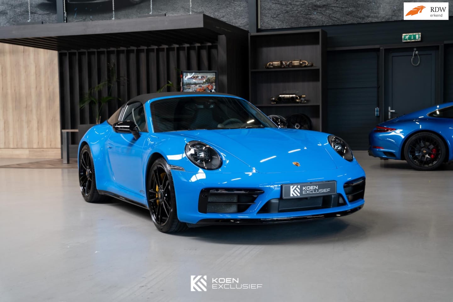 Porsche 911 Targa - 992 3.0 4 GTS Targa Km stand 19405 - AutoWereld.nl