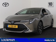 Toyota Corolla Touring Sports - 2.0 Hybrid Executive I Navigatie I Climate Control I Cruise Control I Camera I Stoelverwar