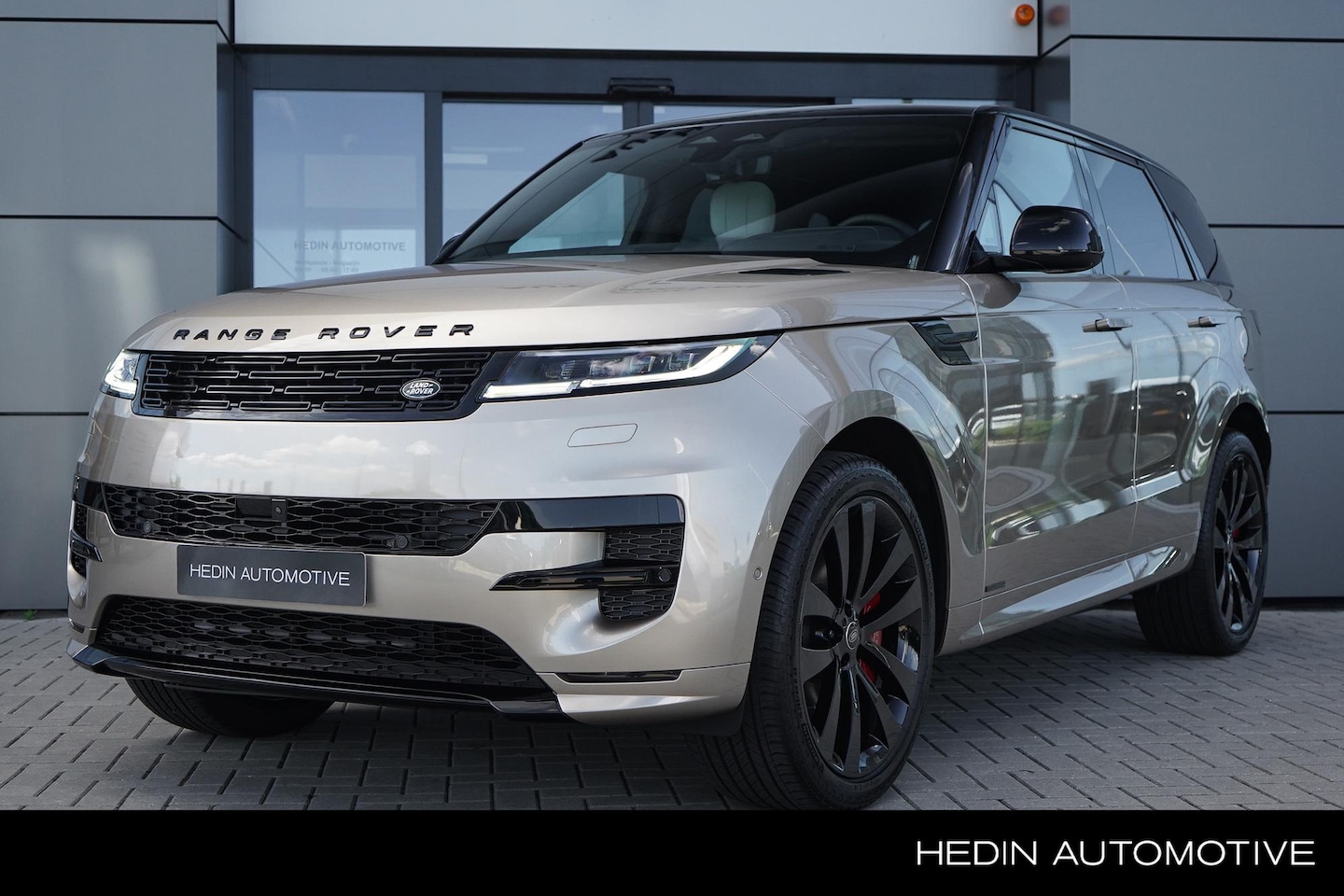 Land Rover Range Rover Sport - P550e Autobiography - SV Sunset Gold - Carbon Interieur - Elektr. Trekhaak - AutoWereld.nl