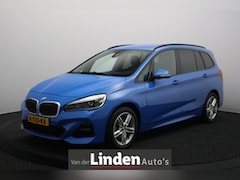 BMW 2-Serie - 216 D High Executive M-Sport | Head-Up Display | Trekhaak | Harman\Kardon