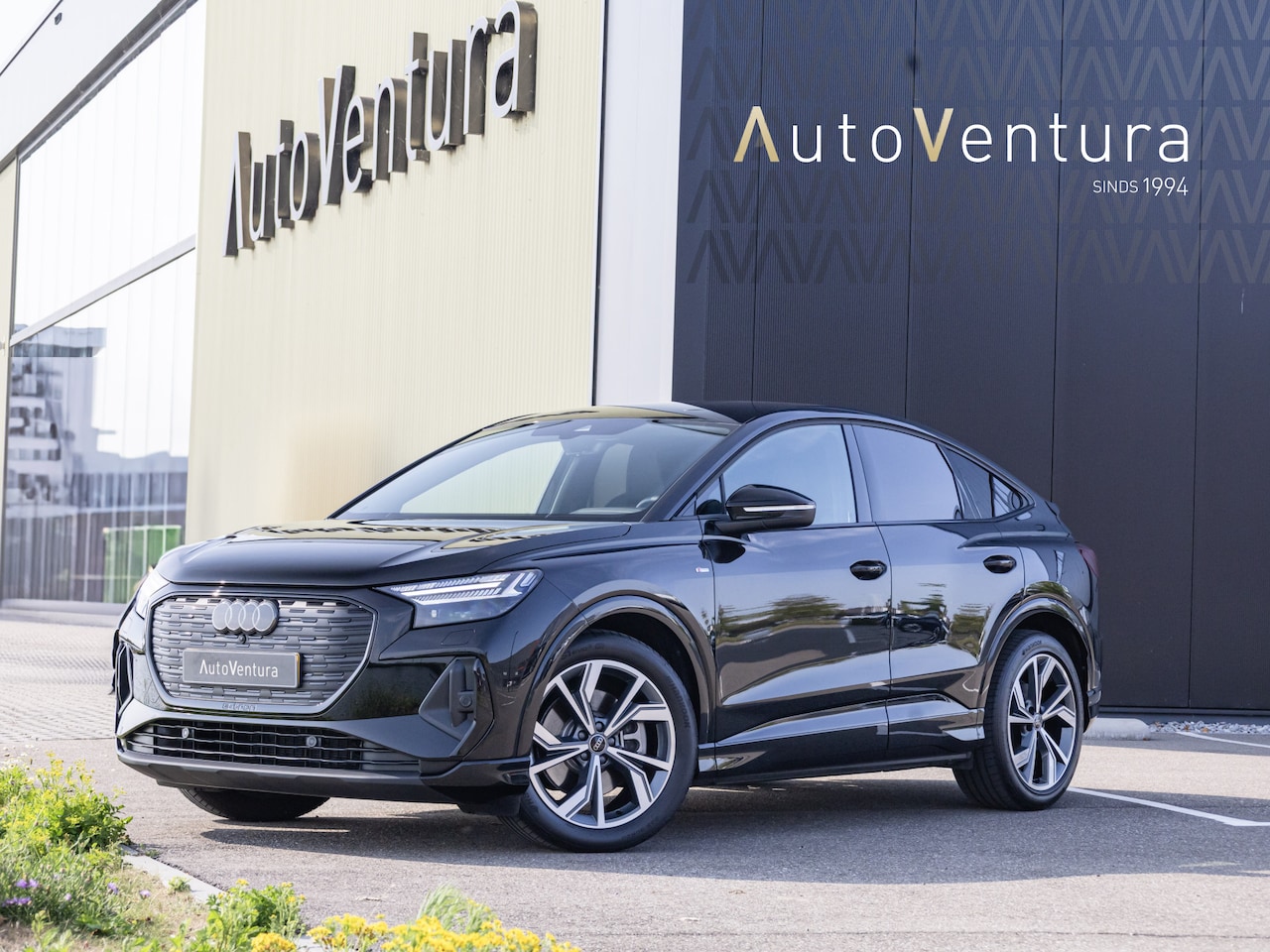 Audi Q4 Sportback e-tron - 45 quattro S Edition 82 kWh S-Line l Adap. Cruise l Stoelverwarming l Camera l  20" - AutoWereld.nl
