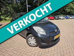 Toyota Yaris - 1.0 VVTi Acces Airco 5 DR Volledig onderhouden