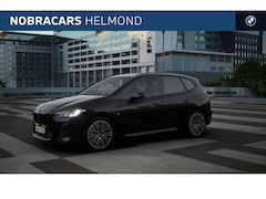 BMW 2-serie Active Tourer - 225e xDrive M Sport Automaat / Sportstoelen / Achteruitrijcamera / Stuurverwarming / M Ada