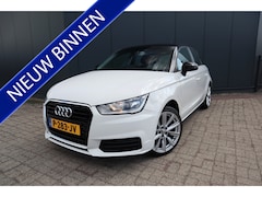 Audi A1 Sportback - 1.0 TFSI Sport Pro Line Navigatie Stoelverwarming Keyless 17 Inch Wielen Pdc