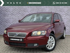 Volvo V50 - 2.4 Momentum | Parkeersensoren V+A | High Performance Audio | Climate Control | Schuif/kan