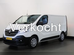 Renault Trafic - 1.6 dCi EURO 6 - Airco - Camera - PDC - € 10.950, - Excl