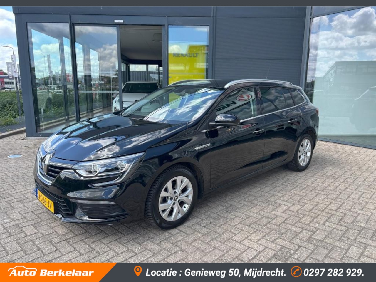 Renault Mégane Estate - 1.3 TCe Limited | Trekhaak | Achteruitrijcamera - AutoWereld.nl