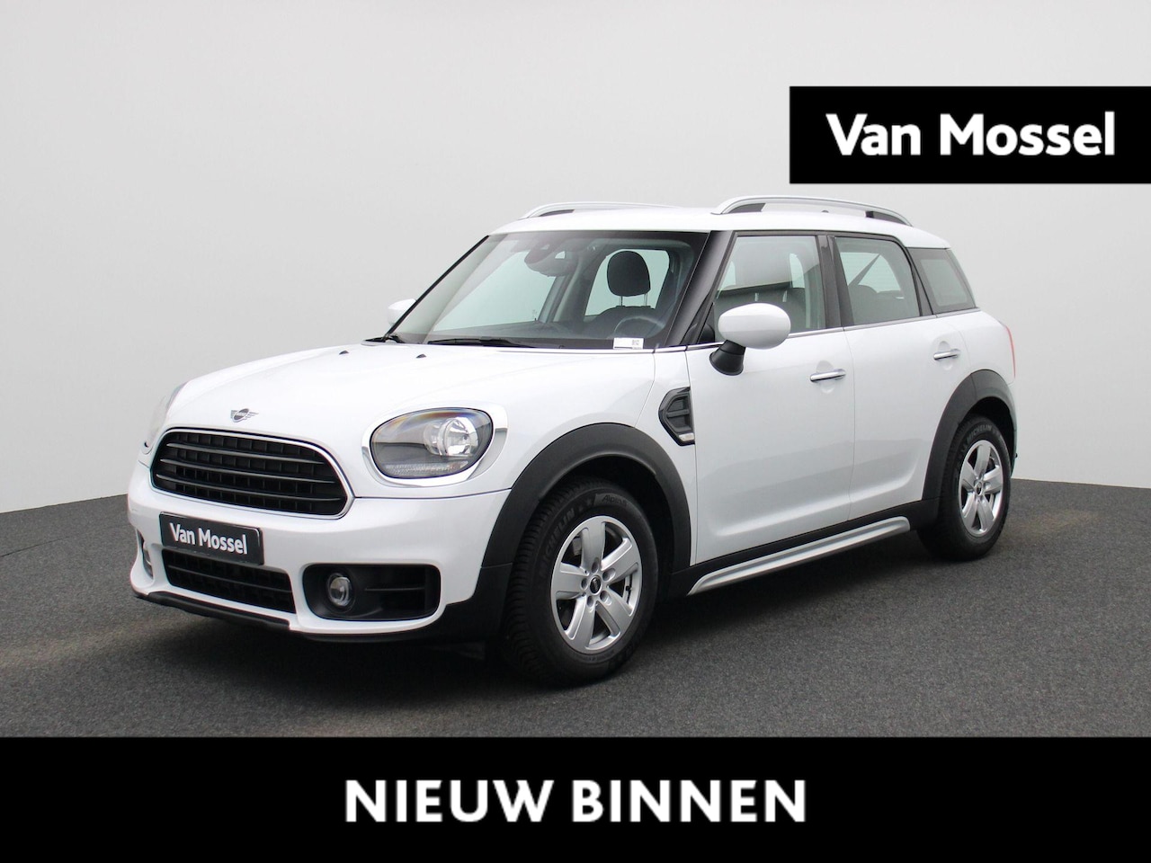 MINI Countryman - Mini 1.5 One | Cruise Controle | Bluetooth | 16'' Lichtmetalen Velgen | Navigatie | PDC Ac - AutoWereld.nl