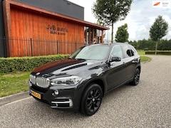 BMW X5 - XDrive40e, incl. BTW. panoramadak, trekhaak, H&K