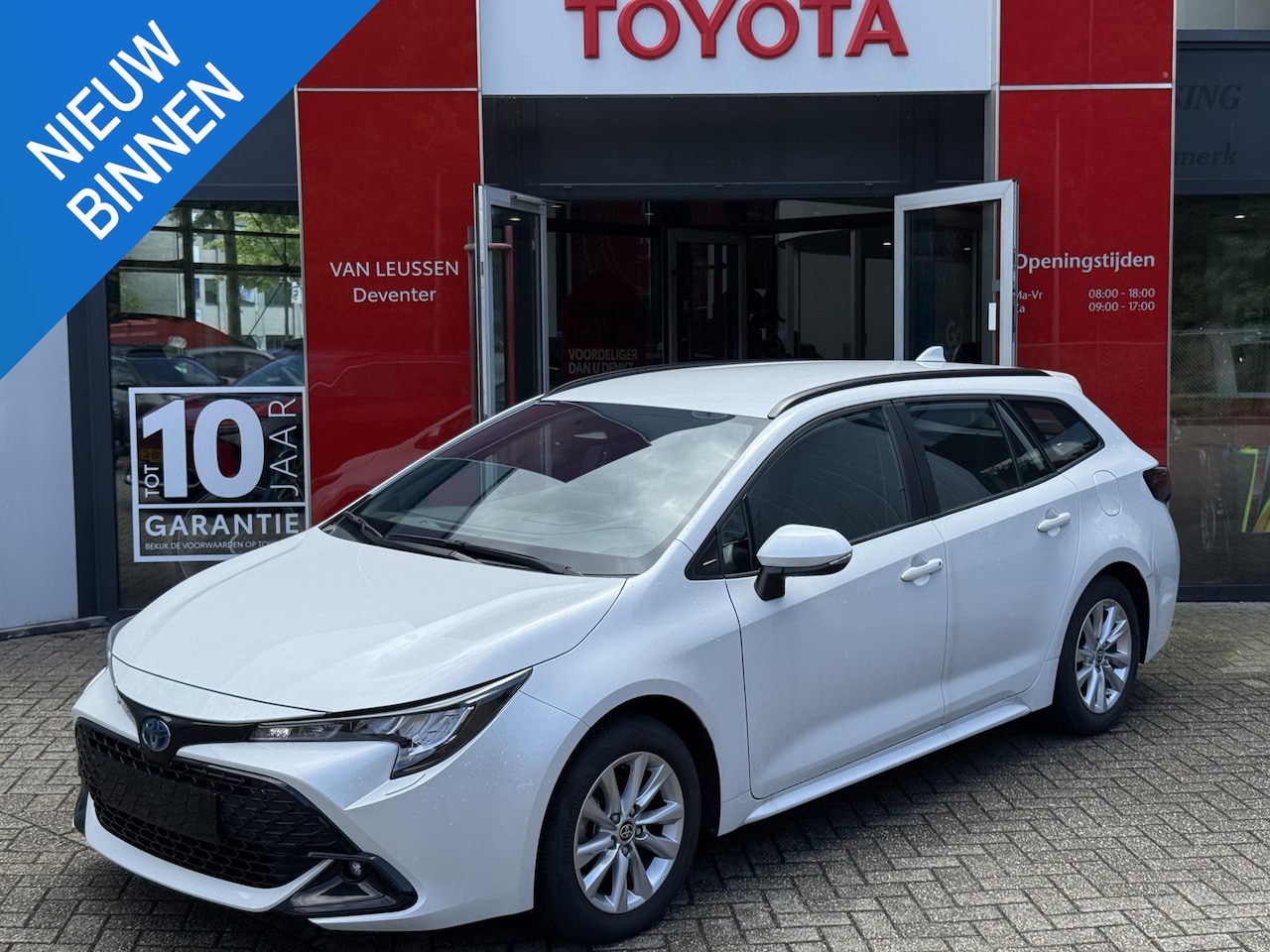 Toyota Corolla Touring Sports - Hybrid 140 Dynamic - AutoWereld.nl