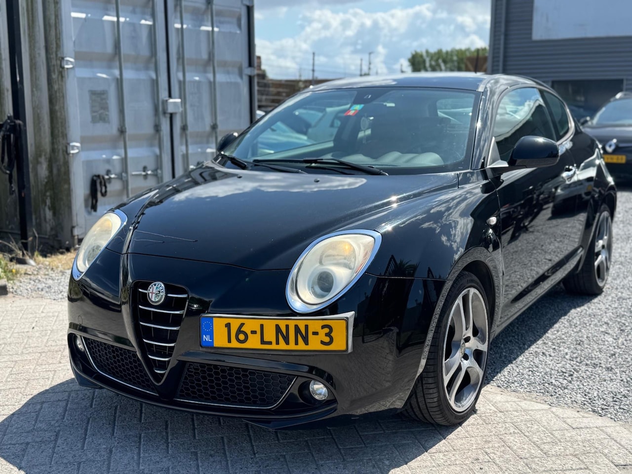Alfa Romeo MiTo - 1.4 T Distinctive Turbo Navi Leer Clima Zwart - AutoWereld.nl