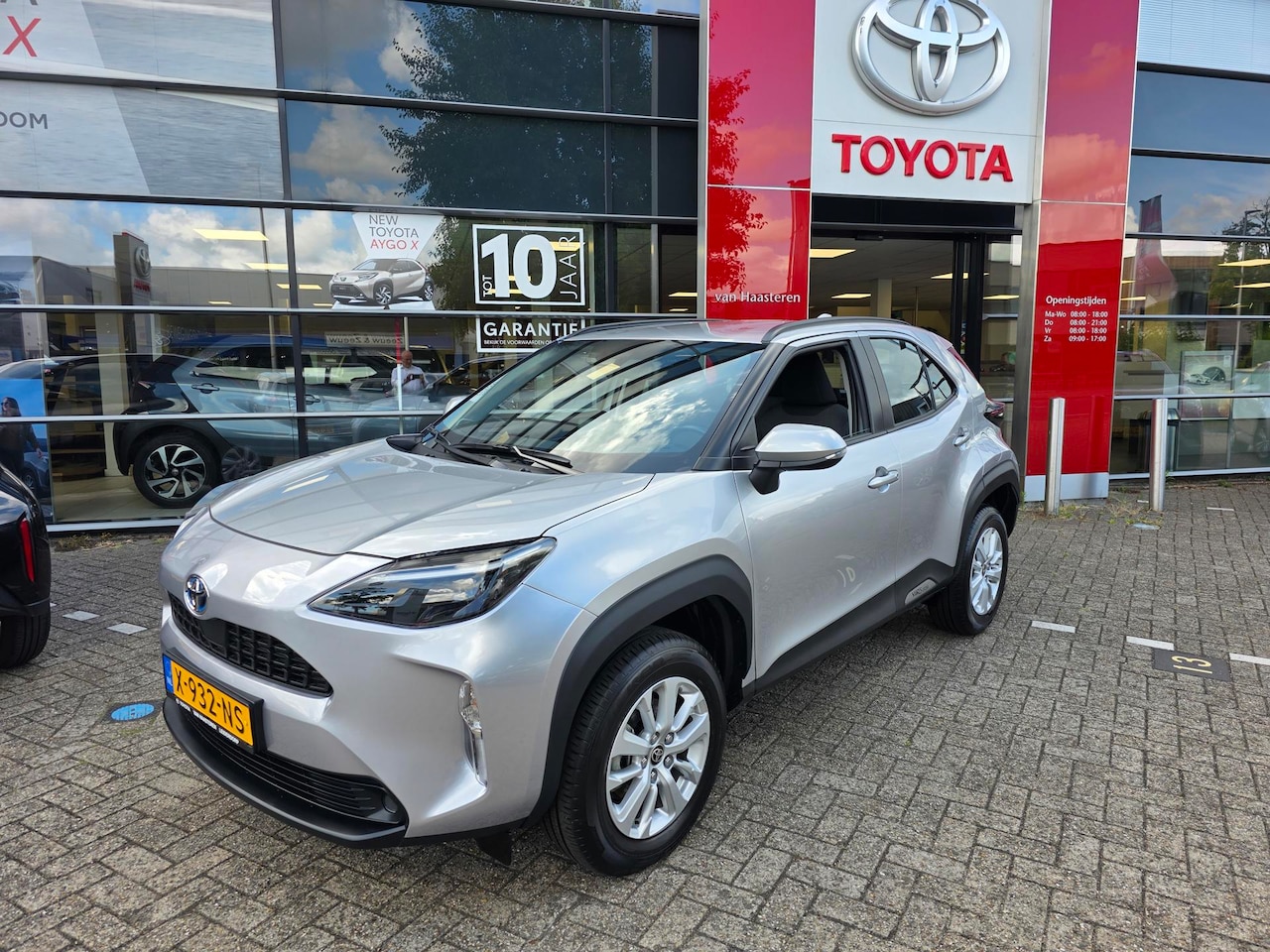 Toyota Yaris Cross - 1.5 VVT-I Hybrid 116pk CVT Active - AutoWereld.nl