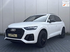 Audi Q5 - 55 TFSI-e S Line 367PK / Pano / Keyless / Led Matrix / Camera
