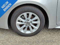 Toyota Corolla Touring Sports - Hybrid 140 DYNAMIC STOEL/STUURVERW PARK-SENSOREN EL-ACHTERKLEP NAVI KEYLESS CAMERA CLIMA A
