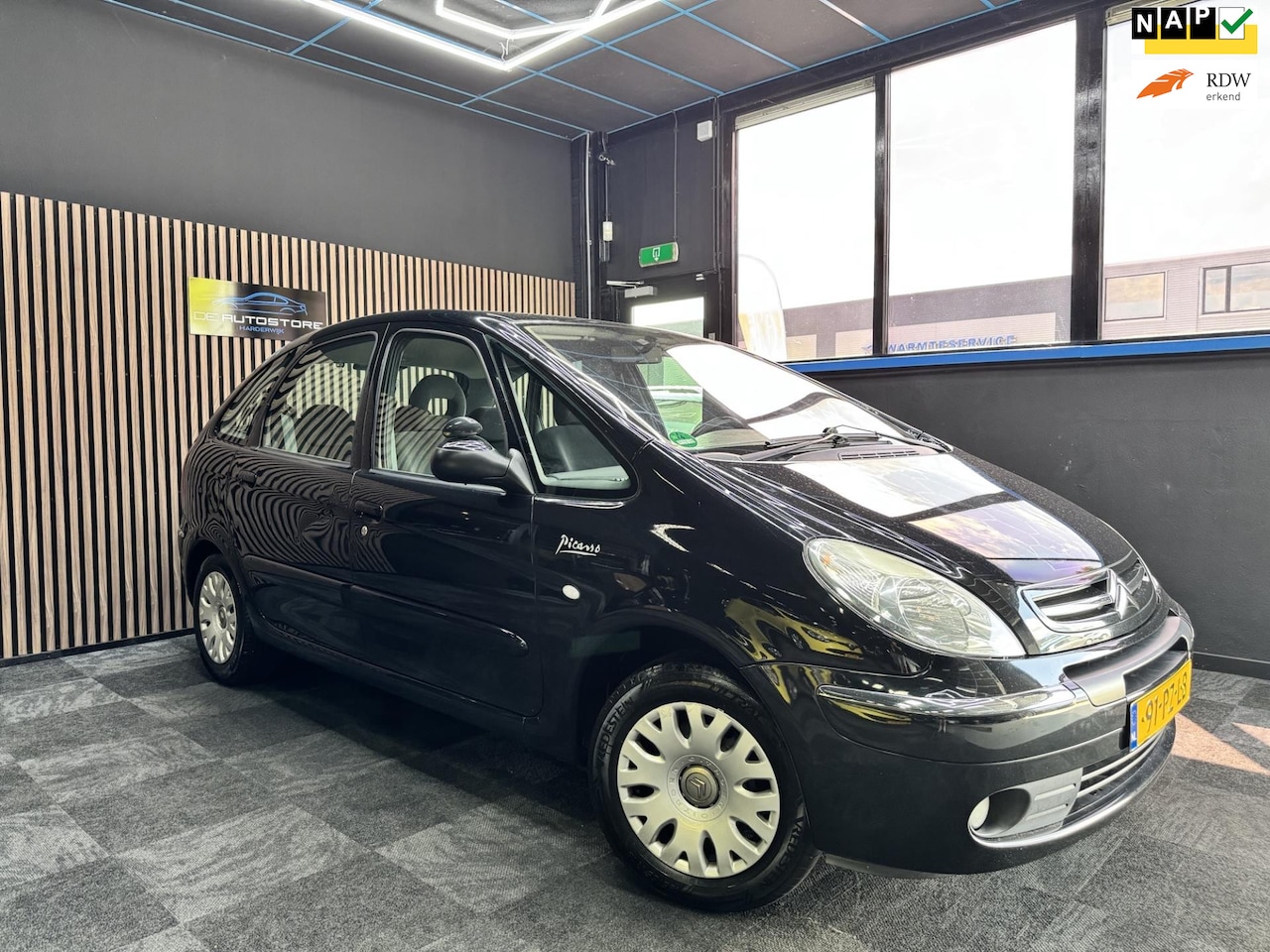 Citroën Xsara Picasso - 1.8i-16V Image 148000km Airco trekhaak nette auto - AutoWereld.nl