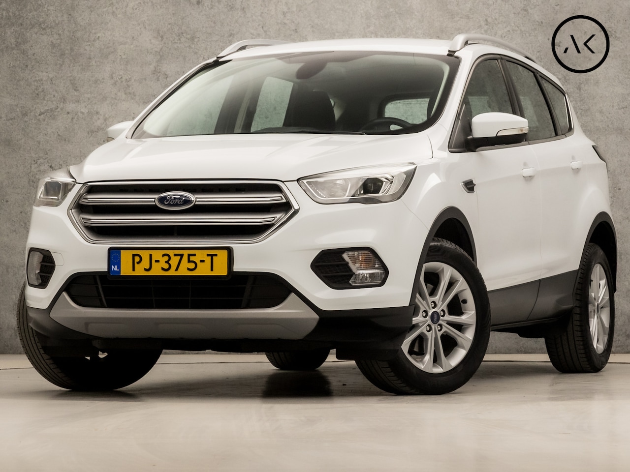 Ford Kuga - 1.5 EcoBoost Titanium (APPLE CARPLAY, GROOT NAVI, CLIMATE, TREKHAAK, SPORTSTOELEN, PARKEER - AutoWereld.nl
