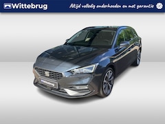SEAT Leon Sportstourer - 1.4 TSI eHybrid 204pk DSG PHEV FR / Elek Achterklep Met Virtual Pedal / Elek Zwenkbare Tre