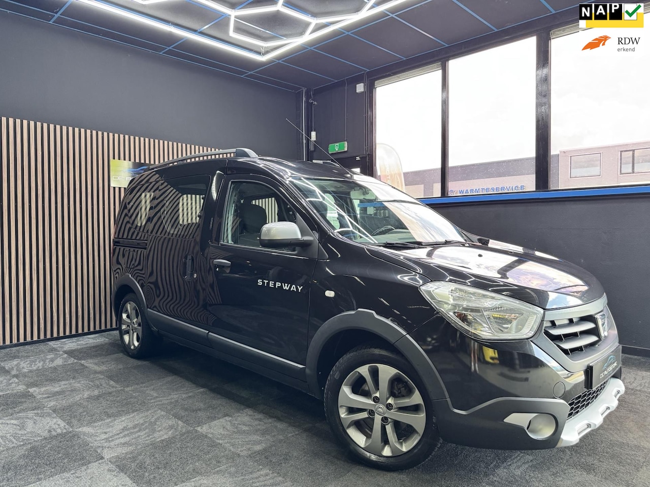Dacia Dokker - 1.2 TCe S&S Série Limitée Stepway 1e Eig Airco navi Cruise pdc nieuwstaat!!! - AutoWereld.nl