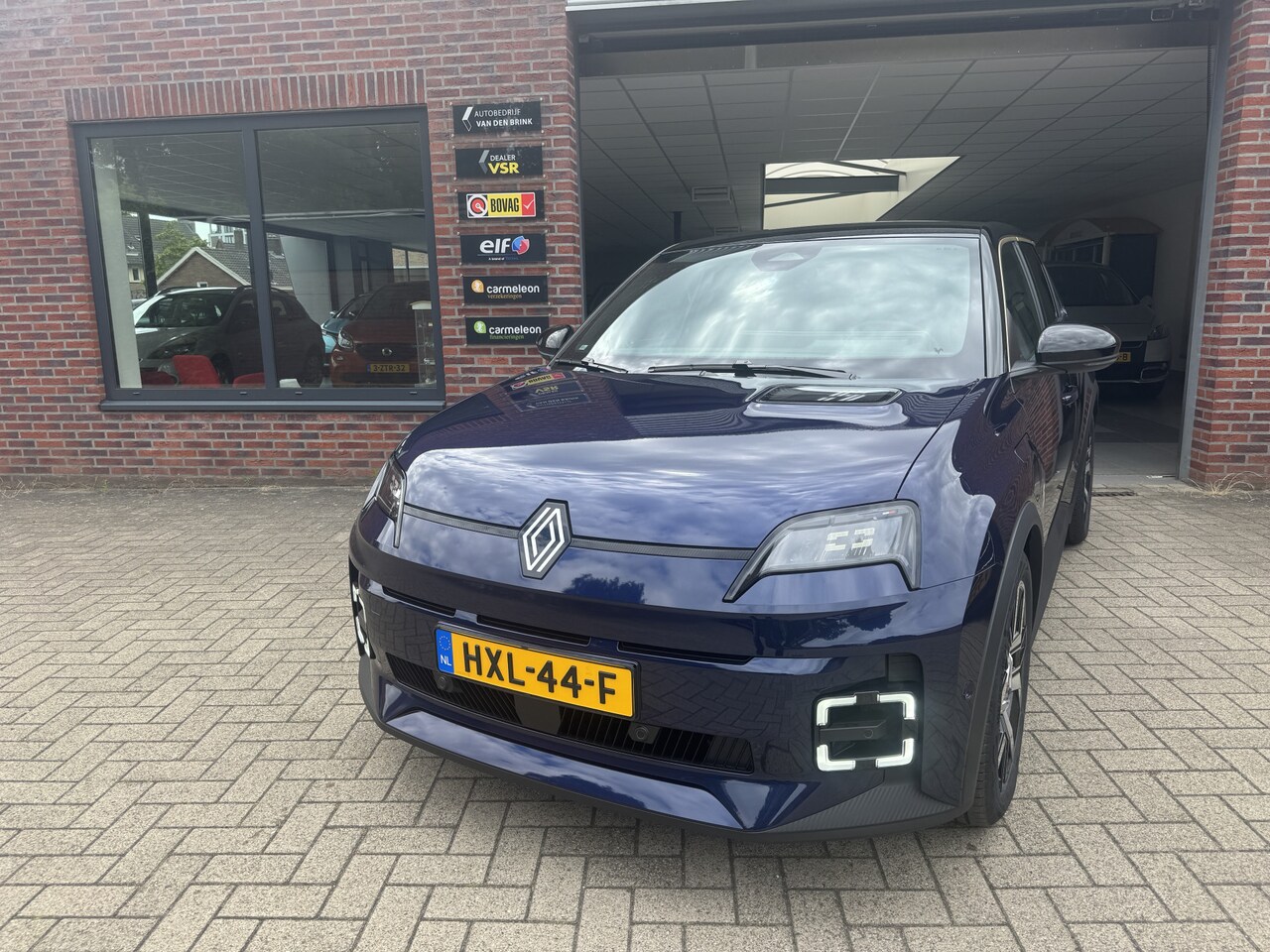 Renault 5 - RENAULT E-TECH ELECTRIC TECHNO 150 ADVANCED DRIVING , WINTERPACK - AutoWereld.nl