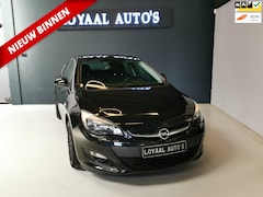Opel Astra - 1.4 Turbo Rhythm | NAVI | AIRCO | CRUISE | TREKHAAK | PDC | NAP | APK