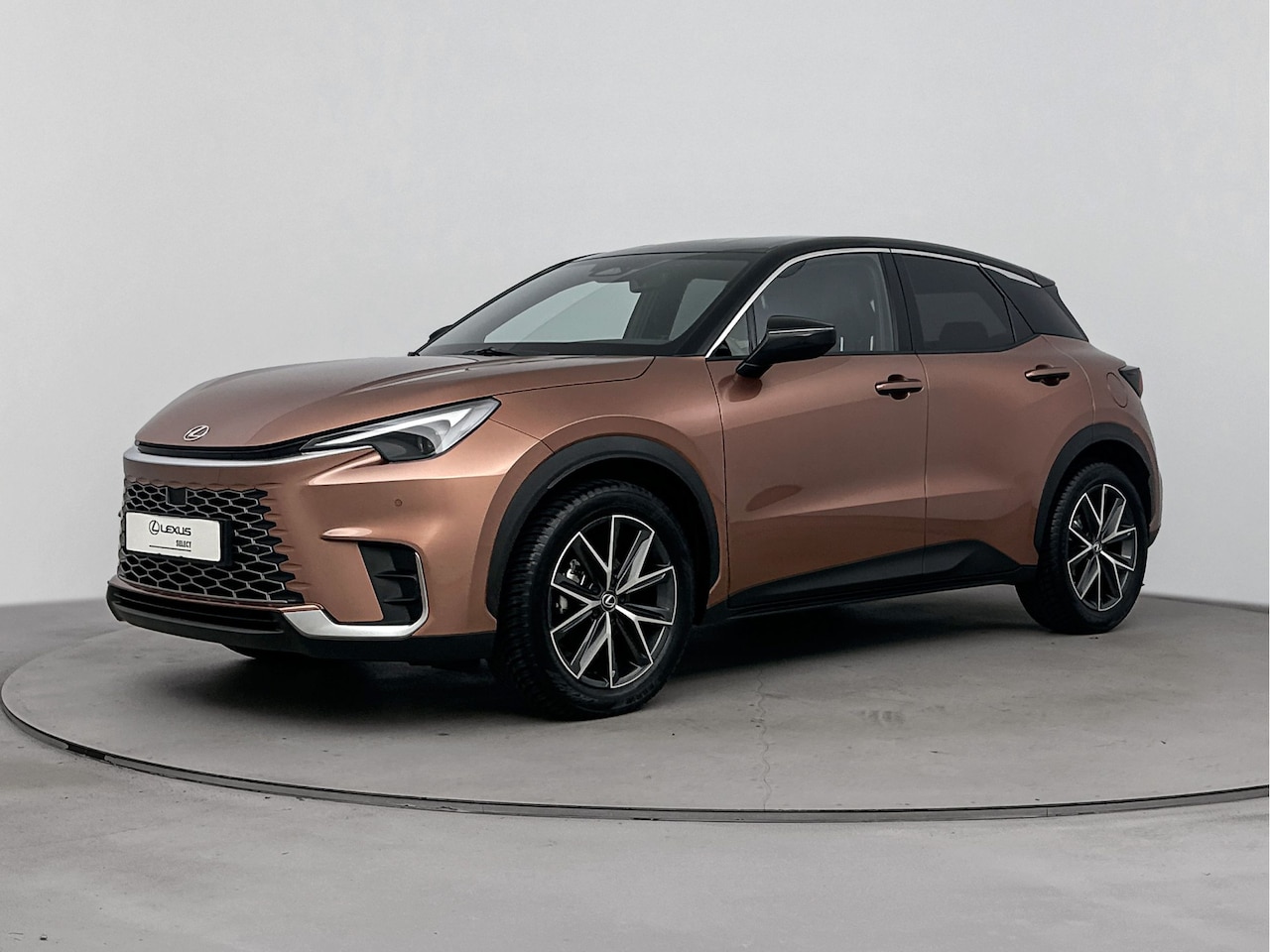 Lexus LBX - Cool 2WD Tech Pack | Elektr. achterklep | Suede bekleding | Carplay | - AutoWereld.nl