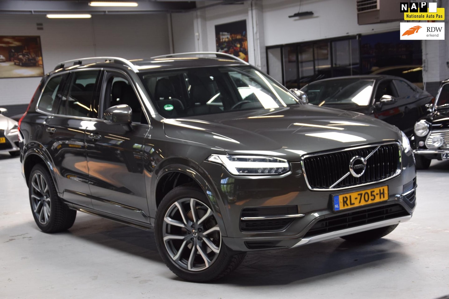 Volvo XC90 - 2.0 D4 90th Anniversary Edition Navi|Leder|Org.NL|7-Pers|2e Eig.|BTW - AutoWereld.nl