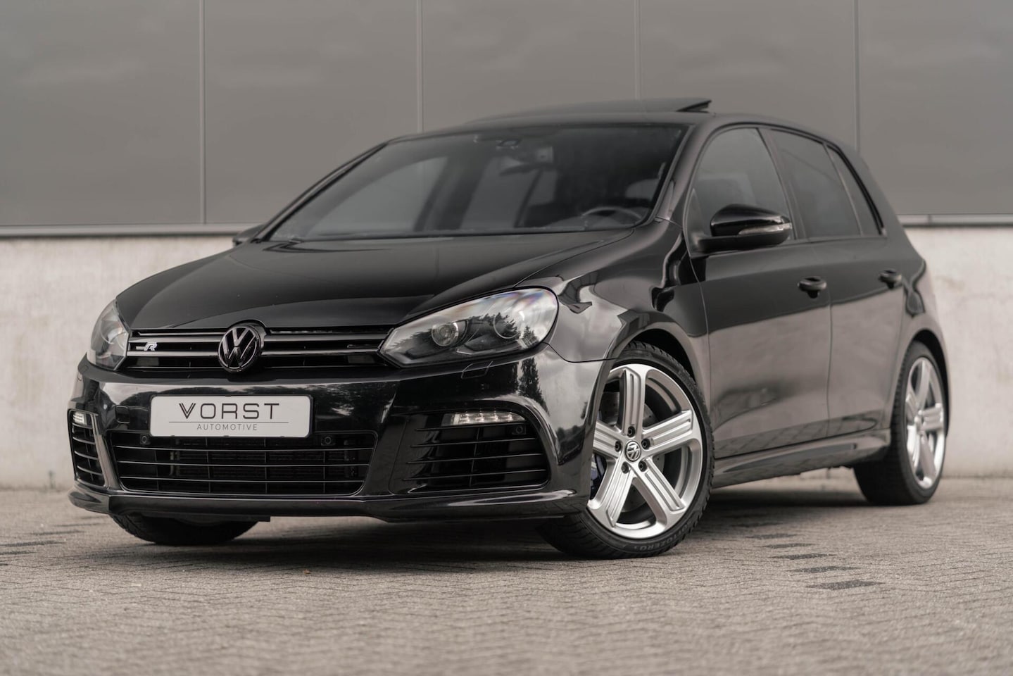 Volkswagen Golf - 2.0 R 4-Motion Dynaudio Dak DSG - AutoWereld.nl