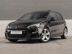 Volkswagen Golf - 2.0 R 4-Motion Dynaudio Dak DSG