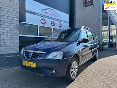 Dacia Logan MCV - 1.6-16V Lauréate Met Jaar 1 APK