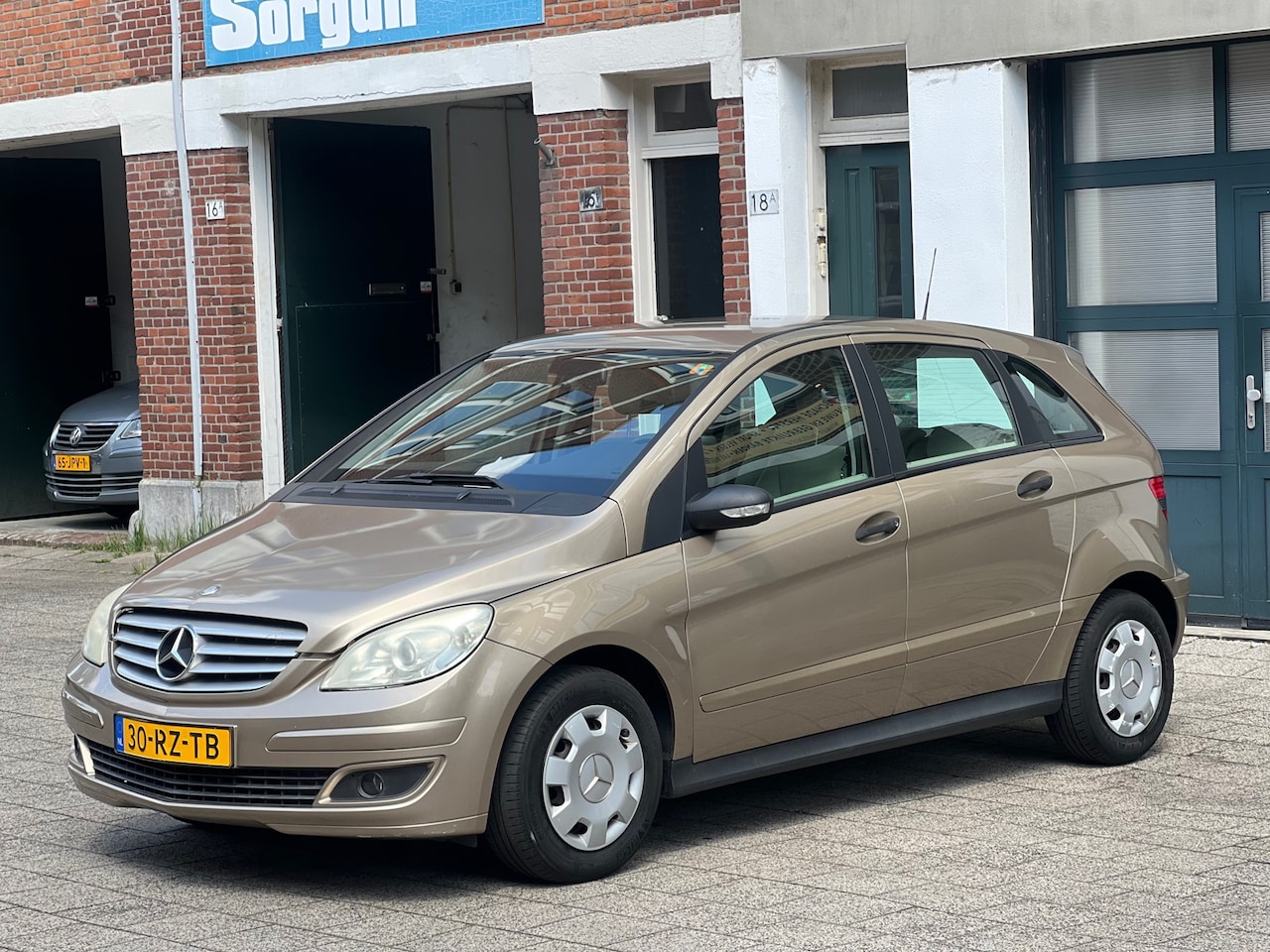 Mercedes-Benz B-klasse - 150-airco-elek ramen - AutoWereld.nl