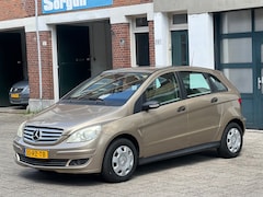 Mercedes-Benz B-klasse - 150-airco-elek ramen