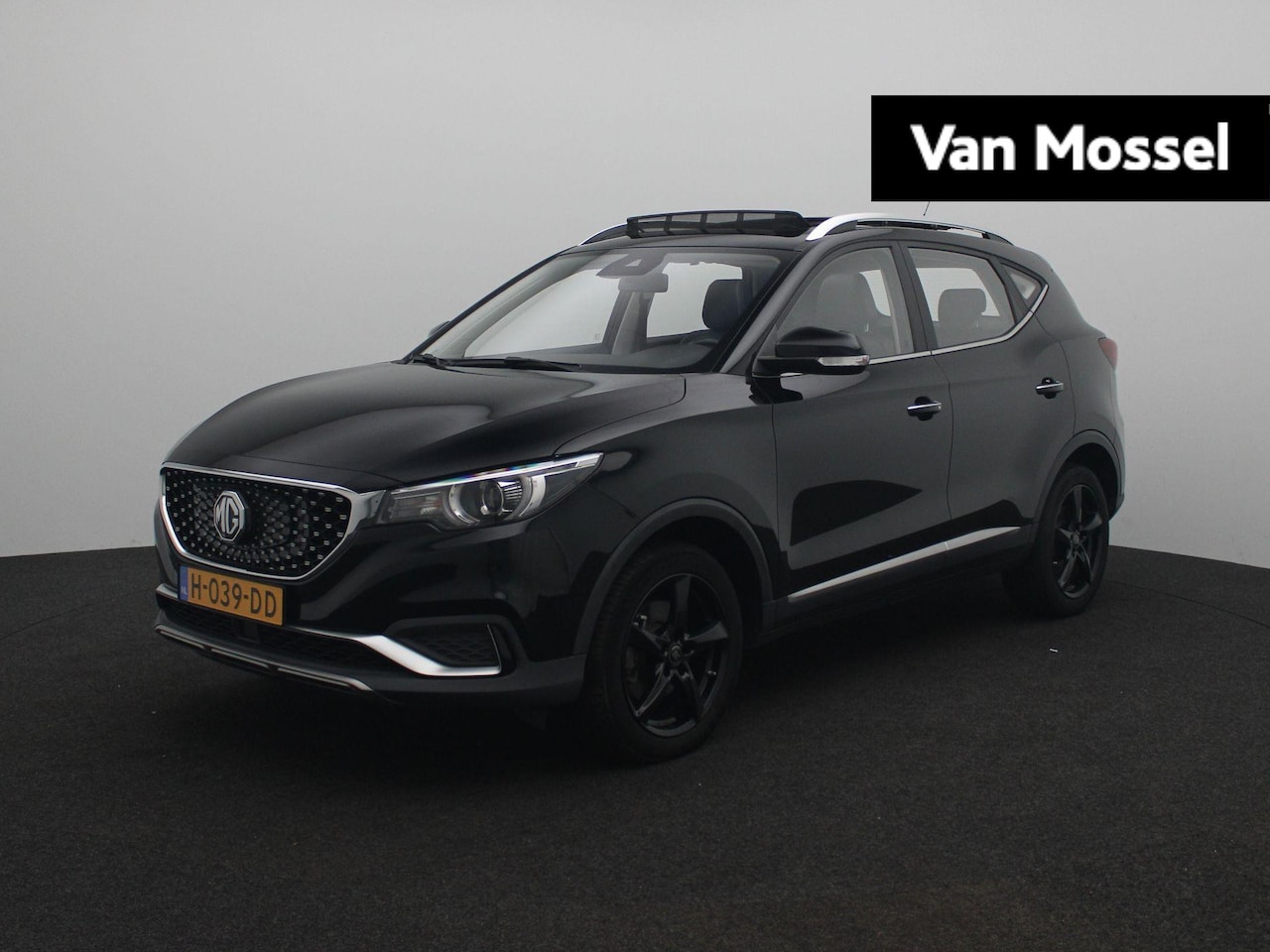 MG ZS - Luxury 45 kWh - AutoWereld.nl