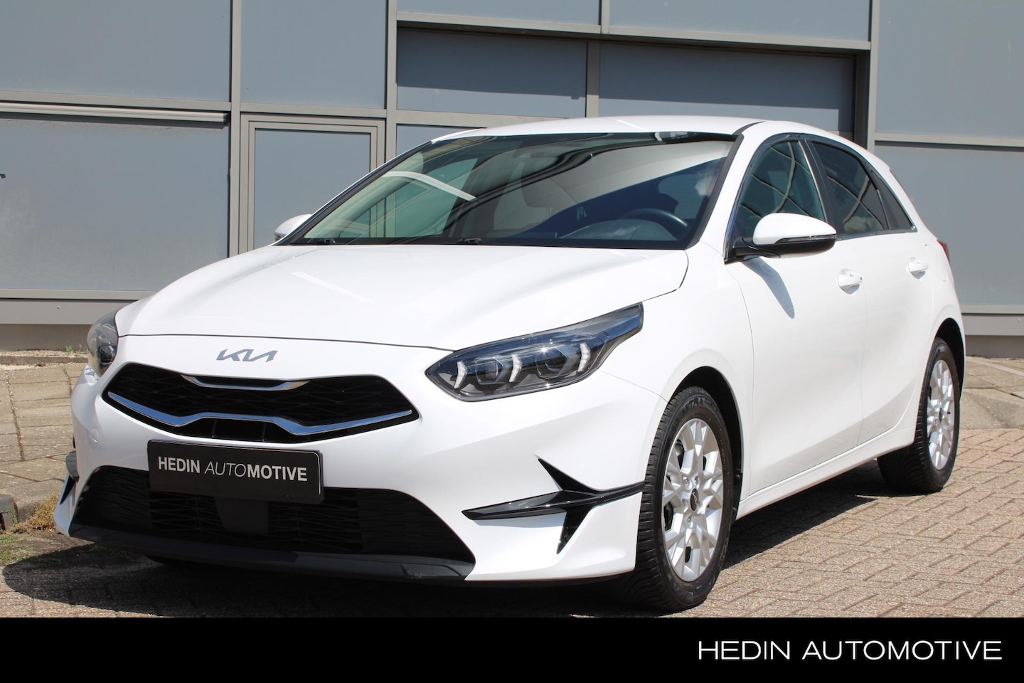 Kia Cee'd - Ceed 1.0 T-GDi DynamicPlusLine l Navigatie l Stoelverw l Camera - AutoWereld.nl
