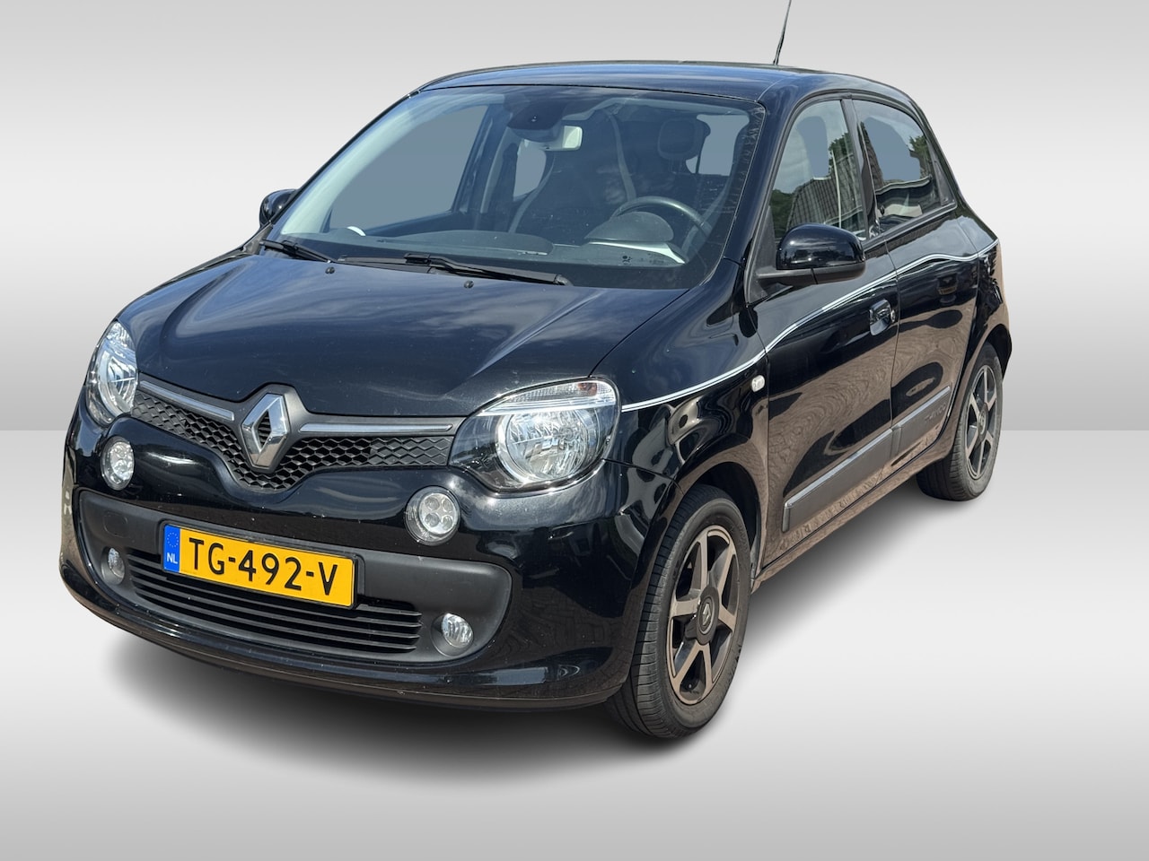 Renault Twingo - 1.0 SCe Dynamique / Parkeersensor achter / Bluetooth / DAB / Airco / Radio / MF Stuurwiel - AutoWereld.nl