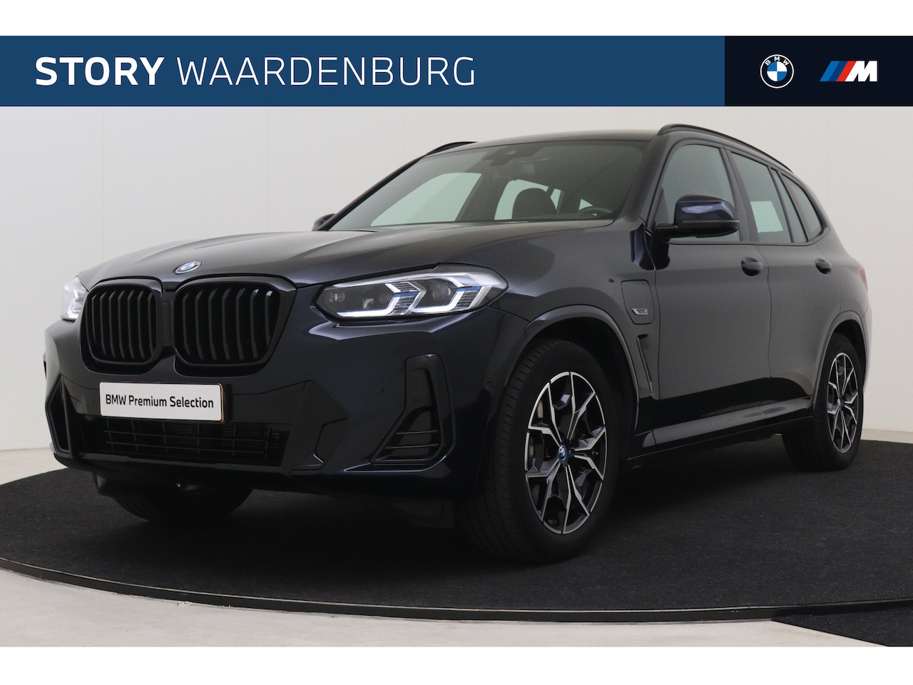 BMW X3 - xDrive30e High Executive M Sport Automaat / Sportstoelen / Laserlight / Achteruitrijcamera - AutoWereld.nl