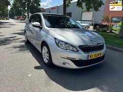 Peugeot 308 - 1.2 PureTech Blue Lease Executive panorama