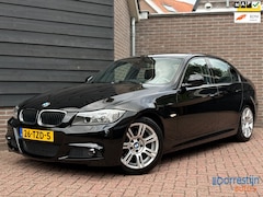 BMW 3-serie - 318i Corporate Lease| M-Pakket | Trekhaak | Xenon | Navi | Eerste eigenaar