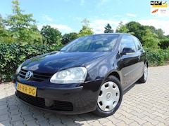 Volkswagen Golf - 1.6 Turijn , 3-DRS. , Airco / Elec.Pakket / Multimedia / Isofix / Stuurbekrachtiging