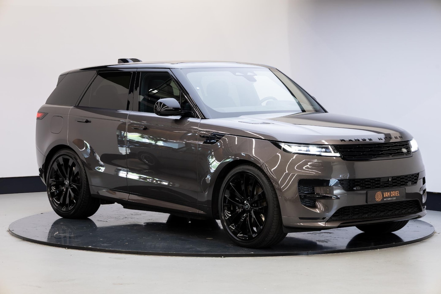 Land Rover Range Rover Sport - 3.0 P510e Autobiography - AutoWereld.nl