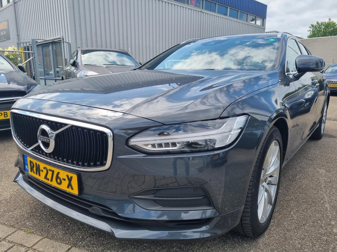 Volvo V90 - 2.0 T5 90th Anniversary Edition Sportleder - AutoWereld.nl