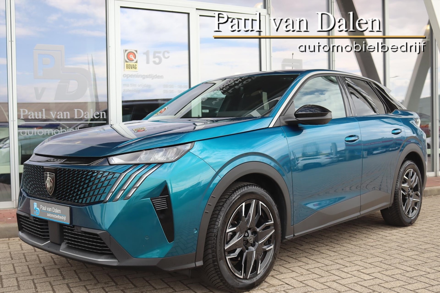 Peugeot 3008 - 1.2 HYBRID 136PK AUTOMAAT (e-DCS6) ALLURE Navi | Adapt.Cruise | 360 Camera | AGR Stoel | V - AutoWereld.nl