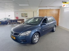 Kia Cee'd - 1.4 CVVT X-tra Apk Nieuw, 2e Eigenaar, Dealer-Onderhouden, Airco, N.A.P, Trekhaak, 2 sleut